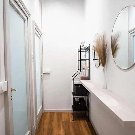 The Host Хостел