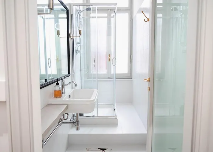 The Host Auberge de jeunesse Parme