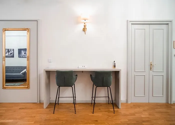 Auberge de jeunesse The Host *