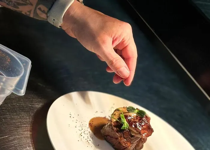 Auberge de jeunesse The Host